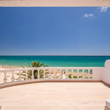 Apartment Beach View By Blue Diamond